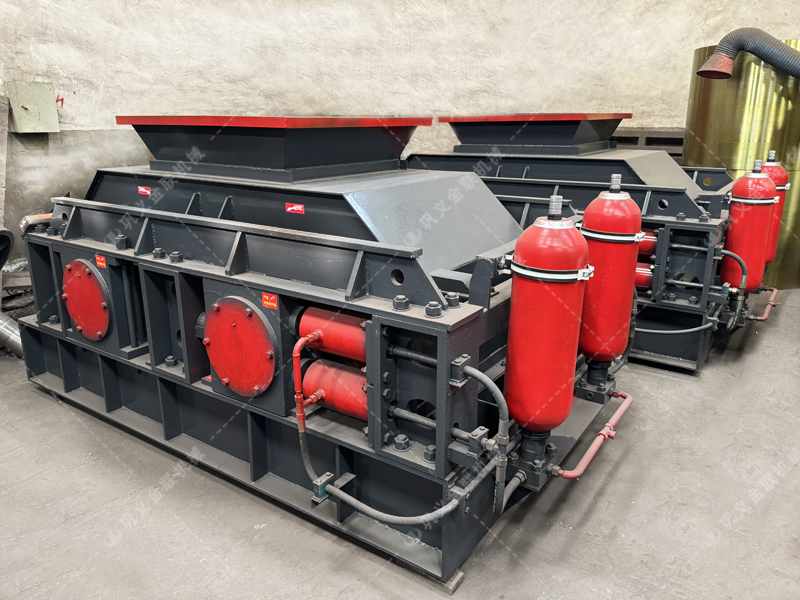 安山巖制砂機(jī)-安山巖打砂設(shè)備價(jià)格優(yōu)惠-出粒可調(diào)節(jié)-使用壽命長